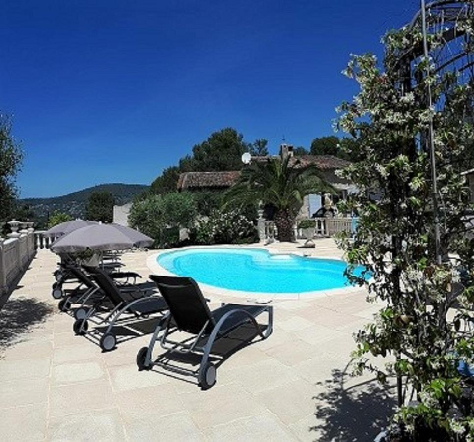 Gite Les Pins Climatise Piscine Chauffee Jardin Peymeinade Exterior foto